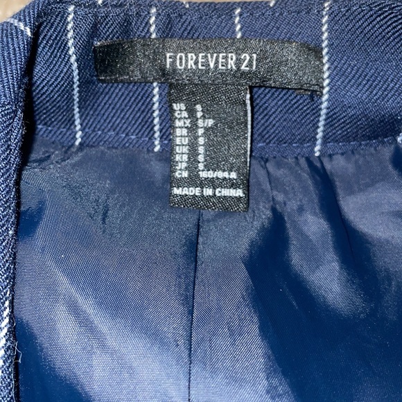 Forever 21 Navy Pinstripe Blazer - Picture 2 of 2